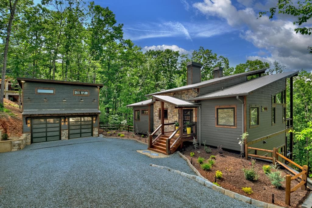 590 Deer Crest Road, Blue Ridge GA 30513 - Photo