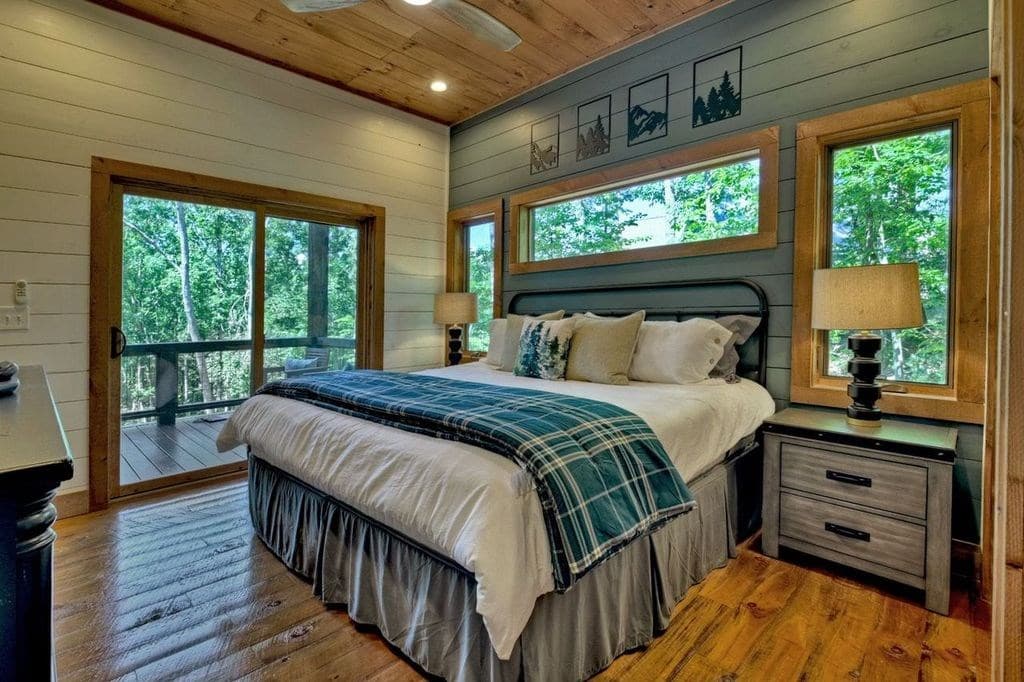 590 Deer Crest Road, Blue Ridge GA 30513 - Photo