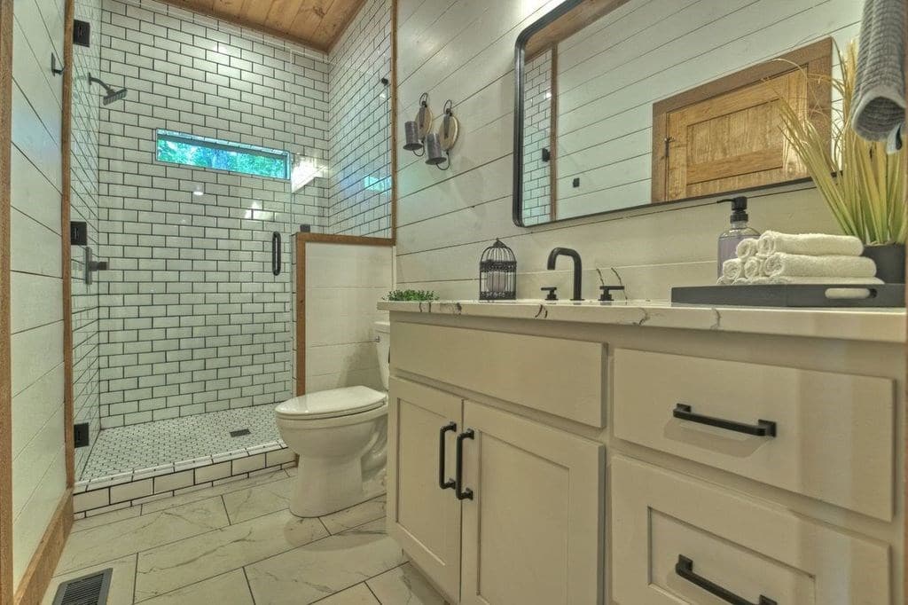 590 Deer Crest Road, Blue Ridge GA 30513 - Photo