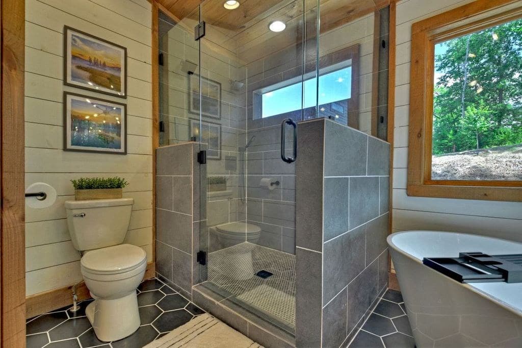 590 Deer Crest Road, Blue Ridge GA 30513 - Photo
