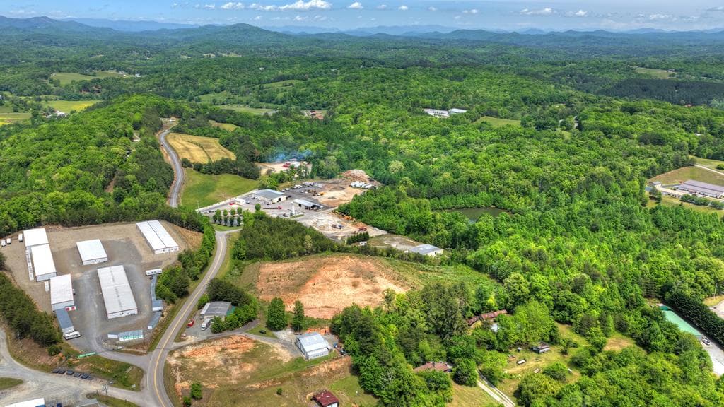 1 Tom Boyd Road, Blue Ridge GA 30513 - Photo