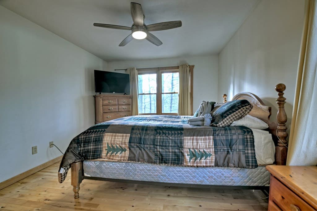 6341 Mobile Rd, Blue Ridge GA 30513 - Photo