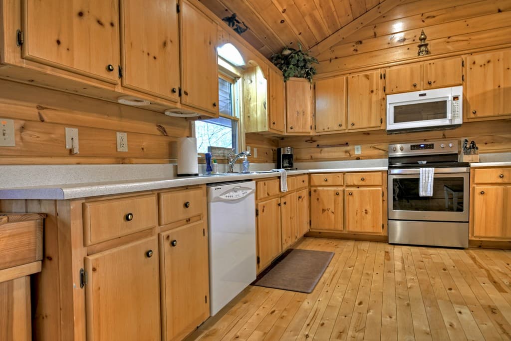 6341 Mobile Rd, Blue Ridge GA 30513 - Photo