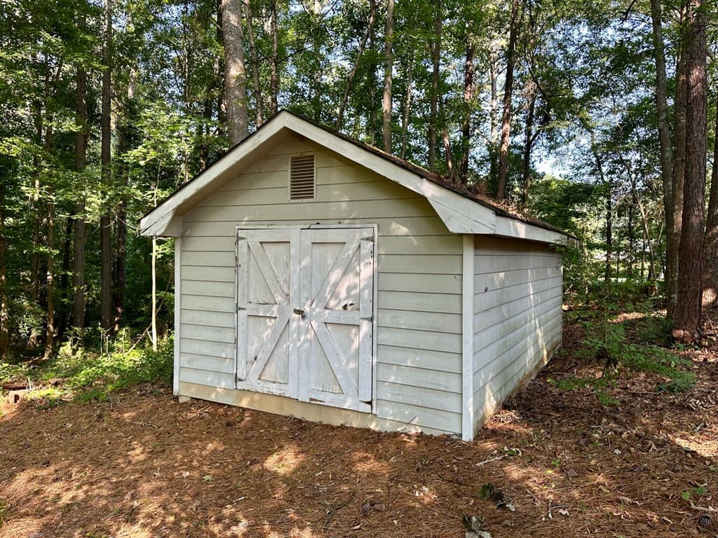 4630 Meadows Road, Powder Springs GA 30127 - Photo