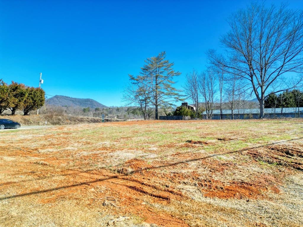 1870 Hwy 75n, Hiawassee GA 30546 - Photo