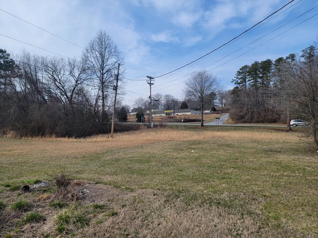 518 E Hwy 64, Hayesville NC 28904 - Photo