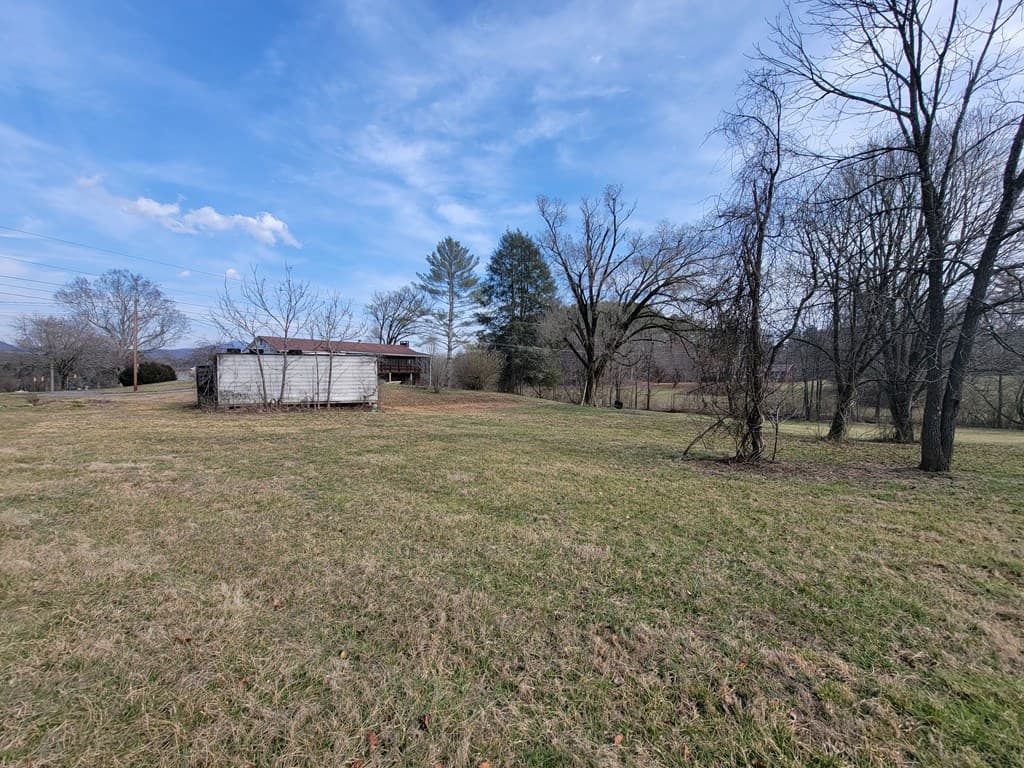 518 E Hwy 64, Hayesville NC 28904 - Photo