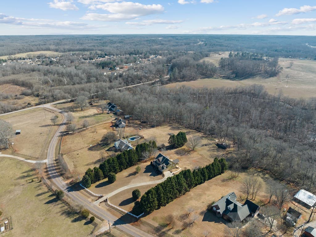 207 Cedar Grove Church Rd, Winder GA 30680 - Photo