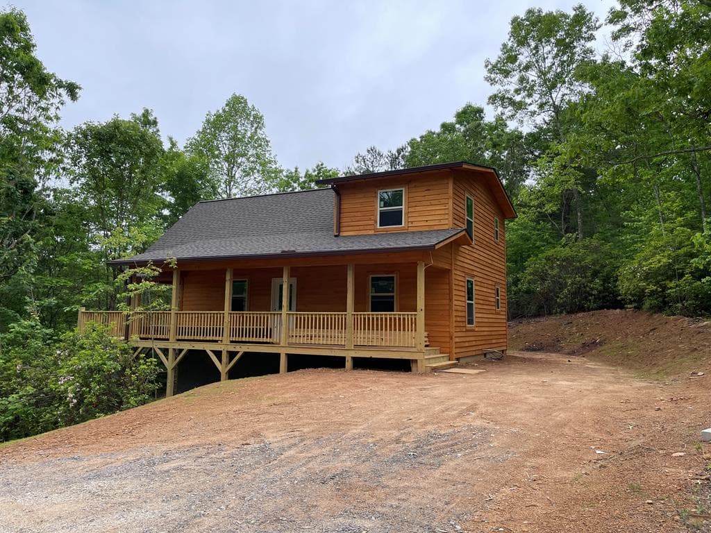 25 Glenn Oak Lane, Hayesville NC 28904 - Primary photo