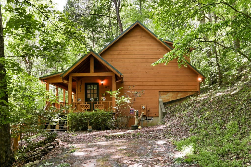 1380 Deerfield Drive, Young Harris GA 30582 - Photo