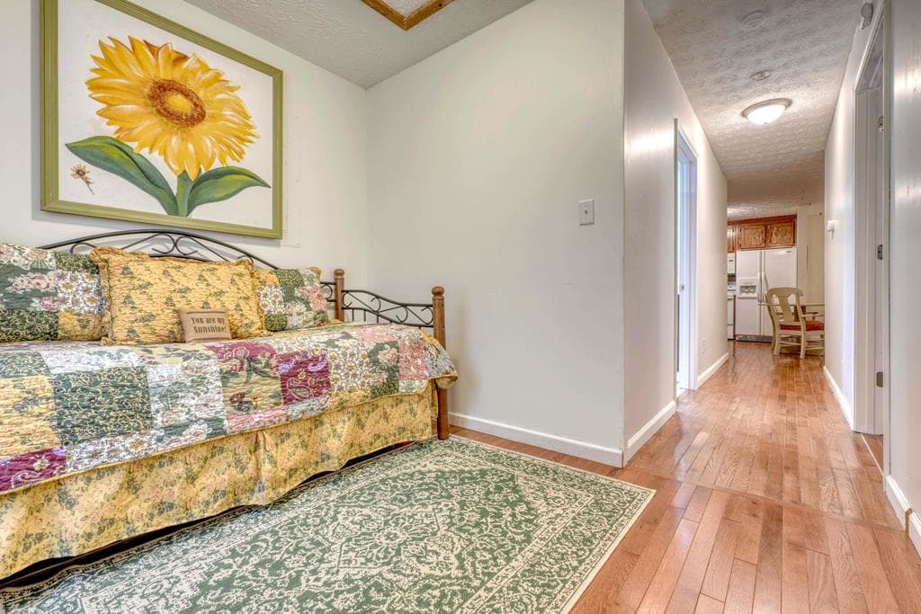 562 New Hope Club Road, Ellijay GA 30540 - Photo