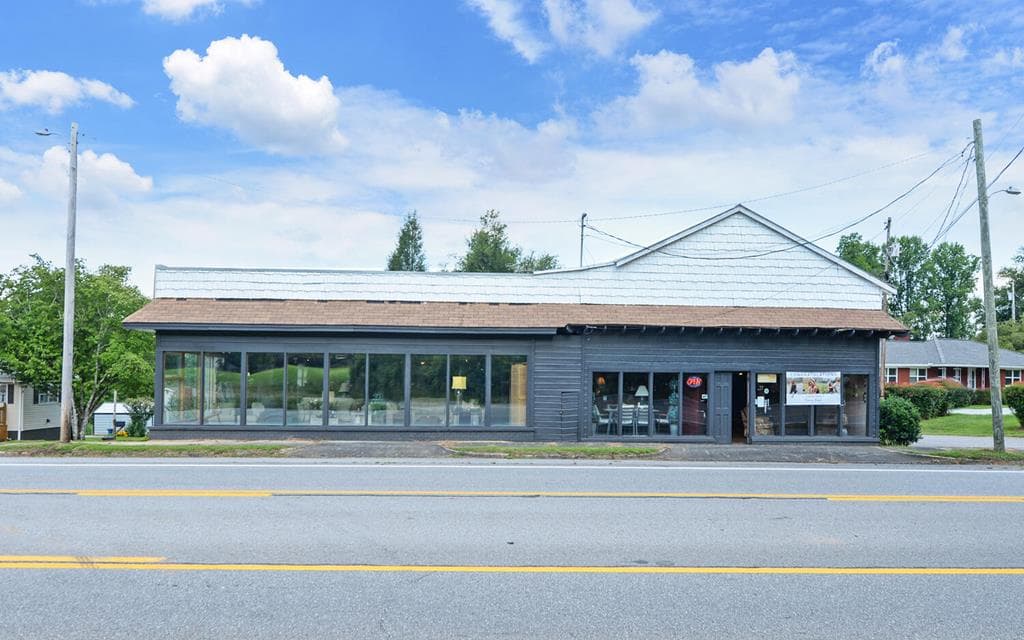 7493 Us Hwy 76 W, Young Harris GA 30582 - Primary photo