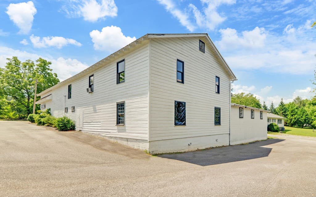 7493 Us Hwy 76 W, Young Harris GA 30582 - Photo