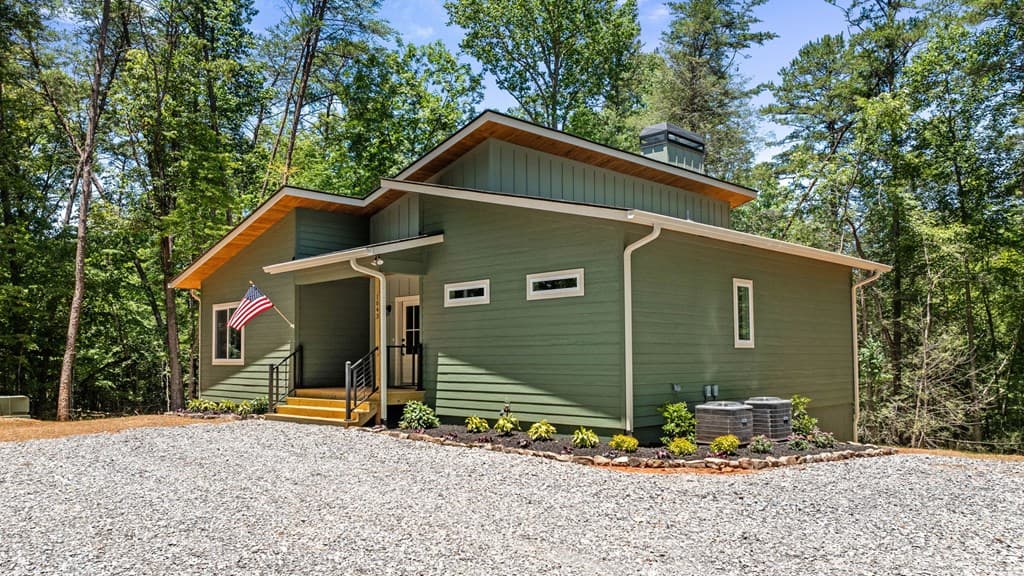 1043 Sunset Road, Epworth GA 30541 - Photo