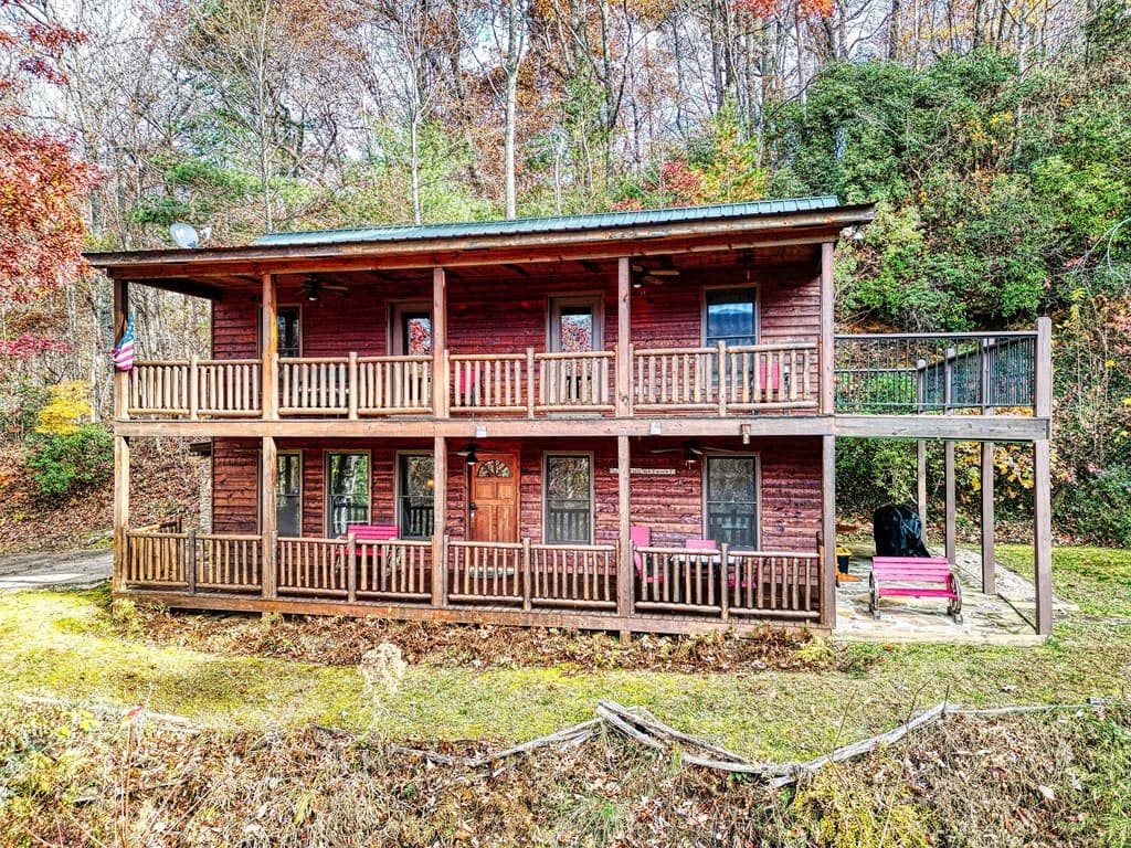 190 Ruby Lake Drive N, Hiawassee GA 30546 - Photo
