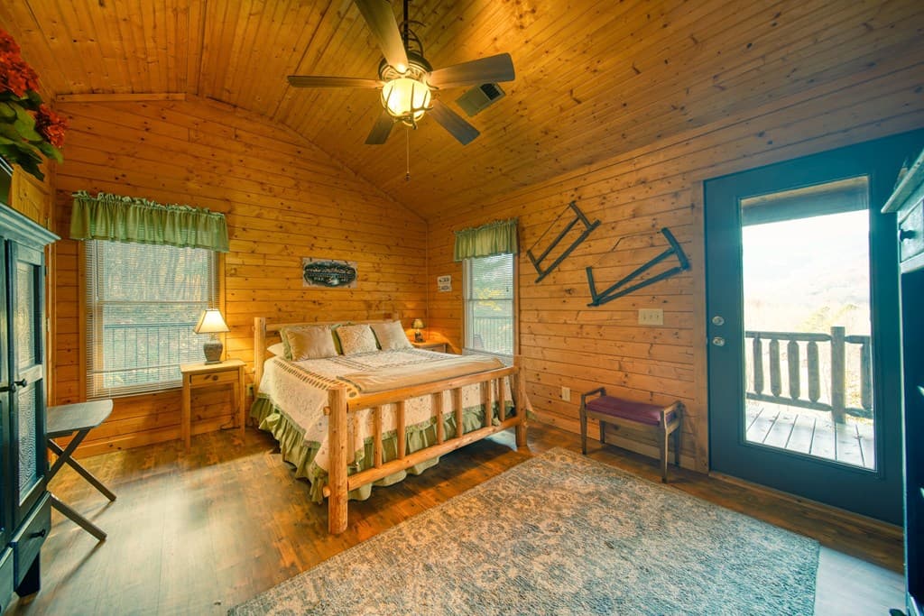 190 Ruby Lake Drive N, Hiawassee GA 30546 - Photo