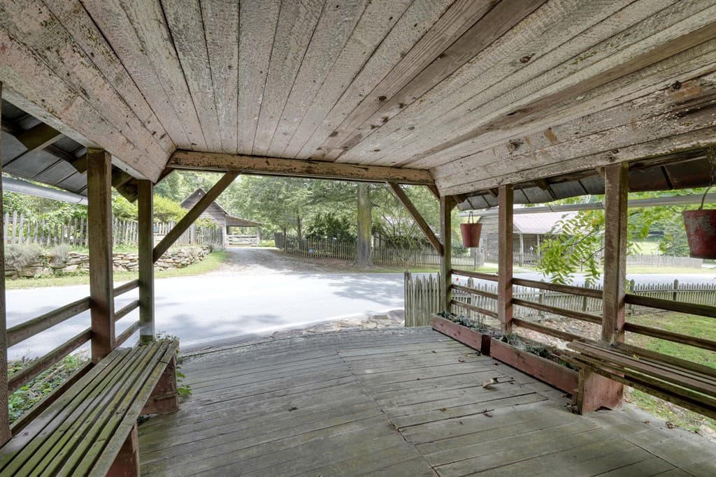 2350 Dial Road, Blue Ridge GA 30513 - Photo