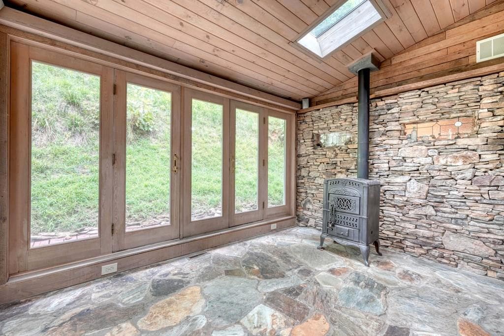 2350 Dial Road, Blue Ridge GA 30513 - Photo