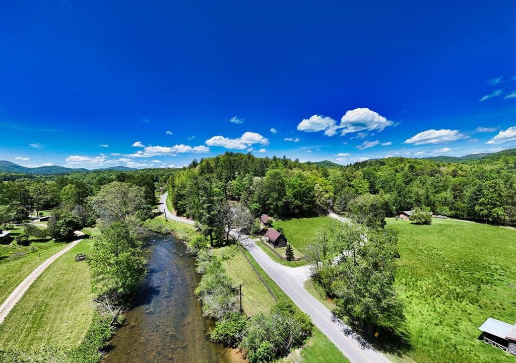 2350 Dial Road, Blue Ridge GA 30513 - Photo