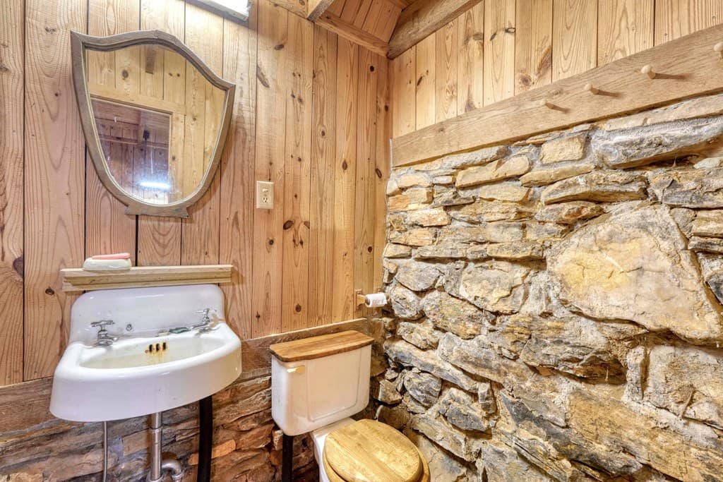 2350 Dial Road, Blue Ridge GA 30513 - Photo