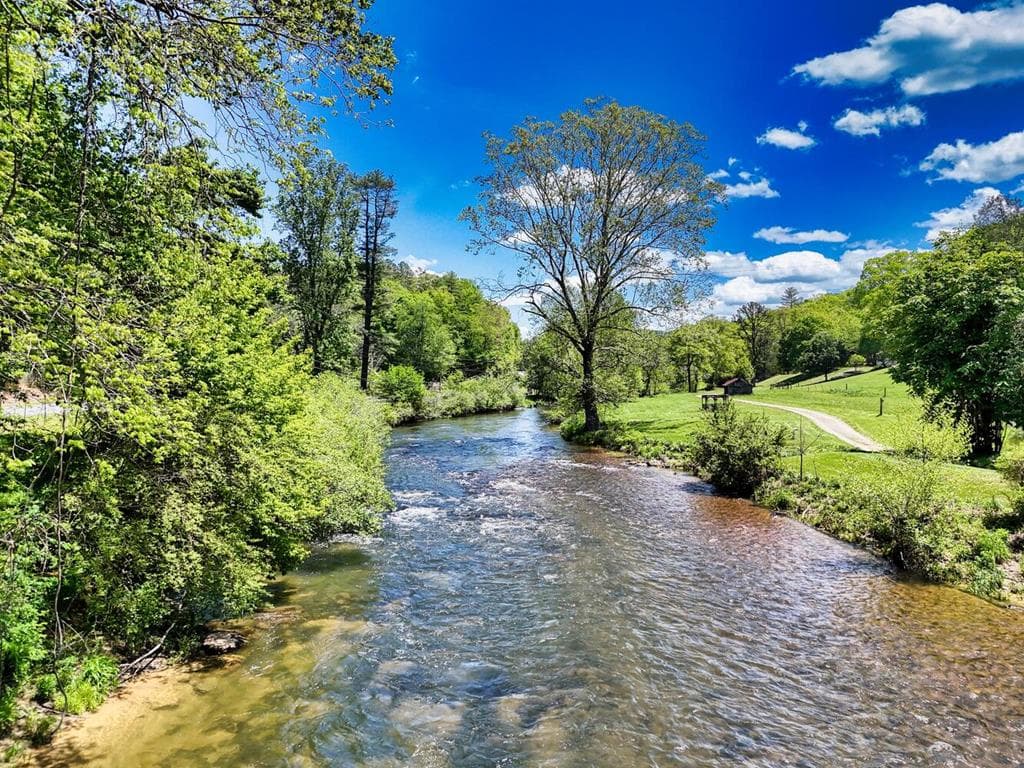 2350 Dial Road, Blue Ridge GA 30513 - Photo