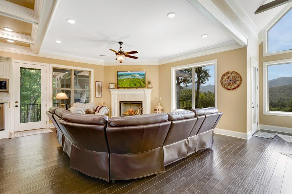 205 Hightower Ridge Drive, Hiawassee GA 30546 - Photo