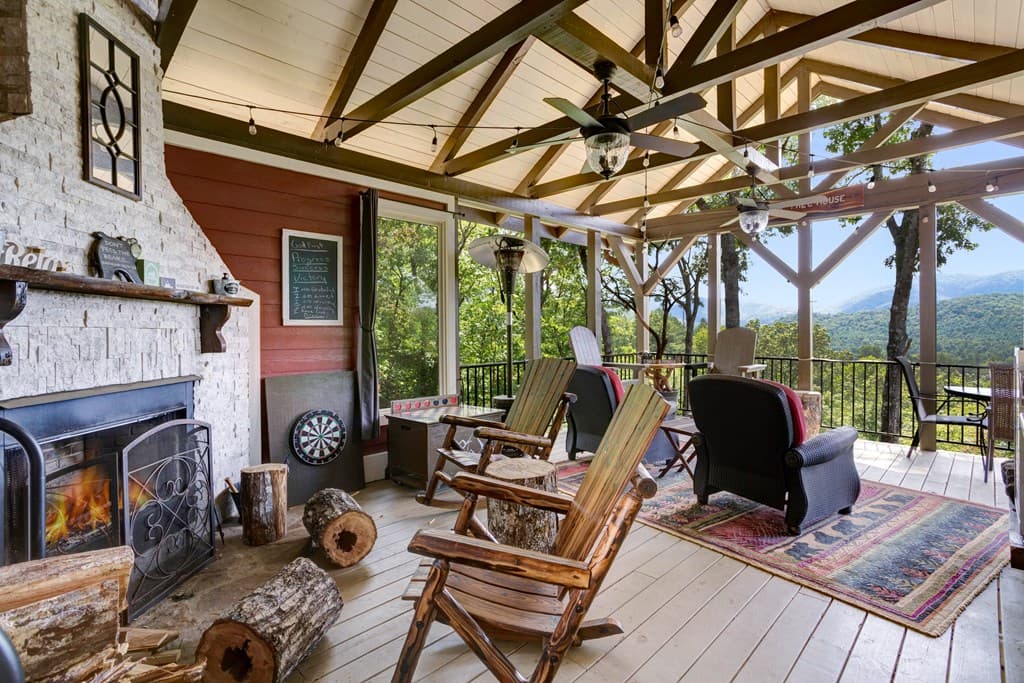 205 Hightower Ridge Drive, Hiawassee GA 30546 - Photo