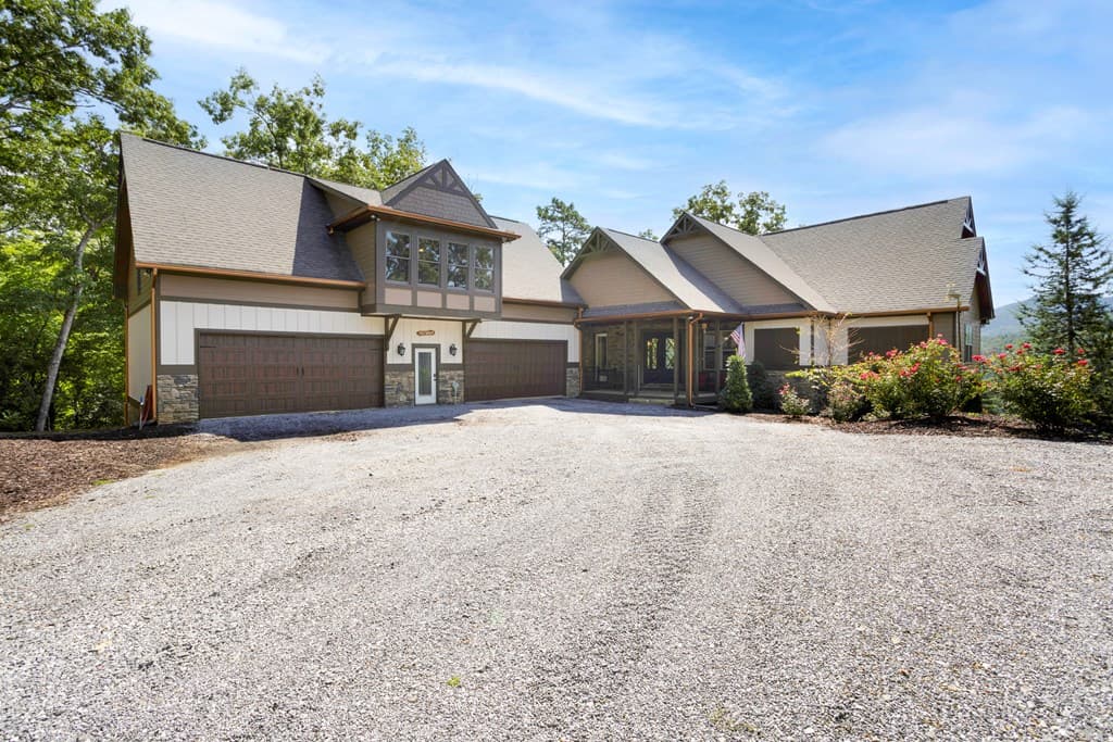 205 Hightower Ridge Drive, Hiawassee GA 30546 - Photo