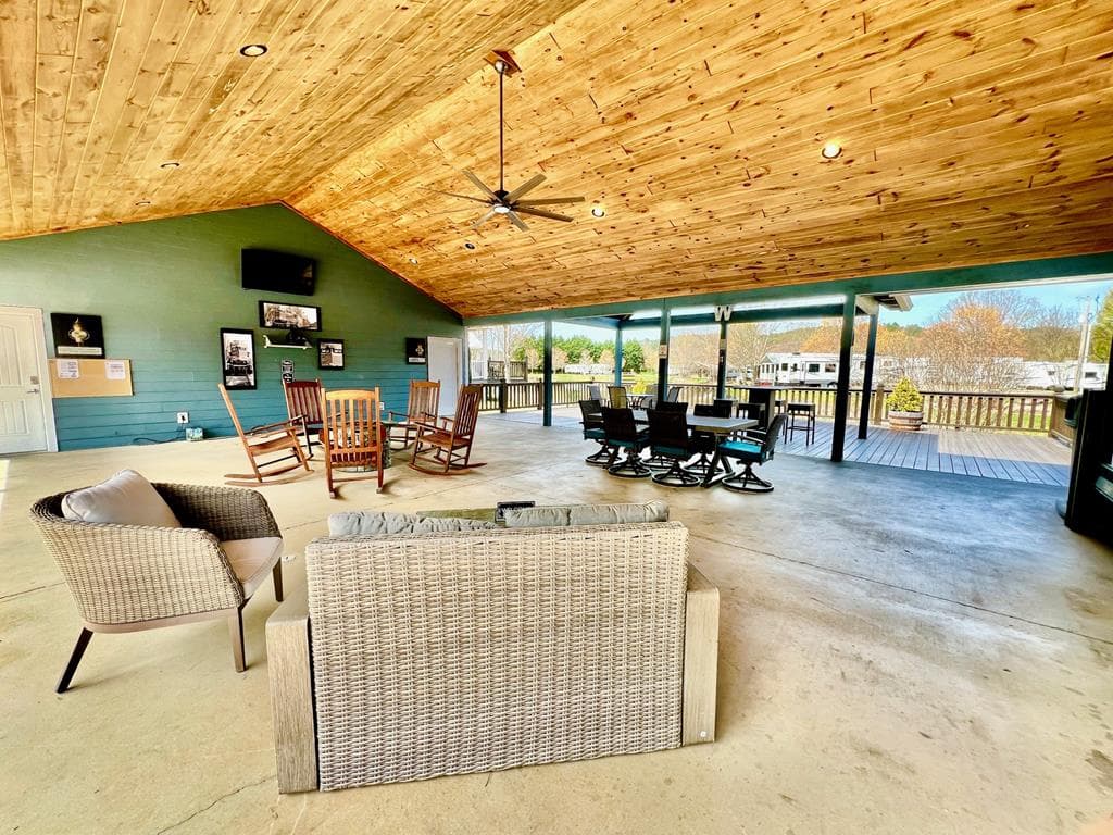 136 Mountain Meadows Circle, Morganton GA 30560 - Photo