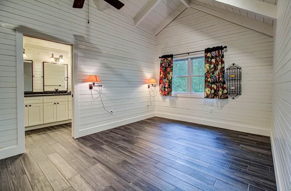 2500 Joe Brown Hwy, Tellico Plains TN 37385 - Photo