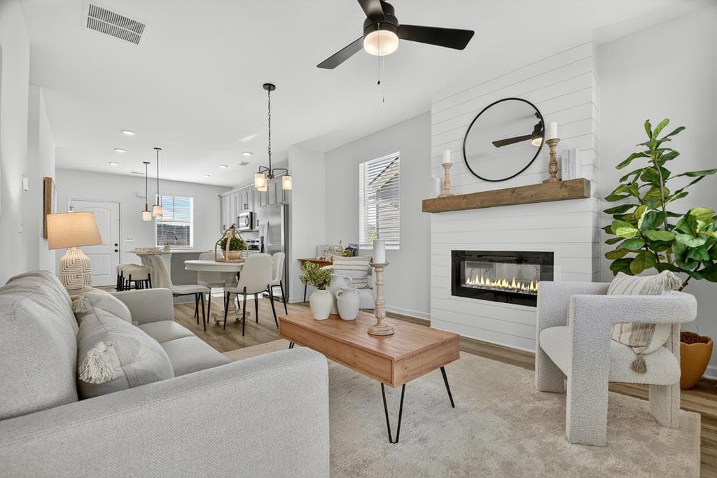 Unit 47 Grove Loop, Blue Ridge GA 30513 - Photo