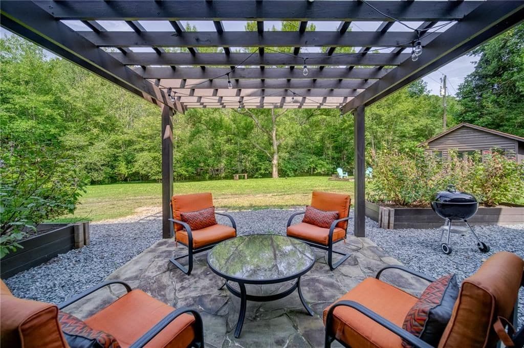 142 Bear Lake Drive, Blue Ridge GA 30513 - Photo