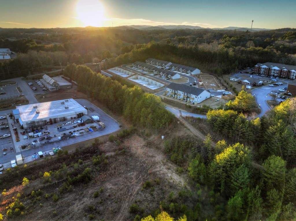 Unit 2 Grove Loop, Blue Ridge GA 30513 - Photo