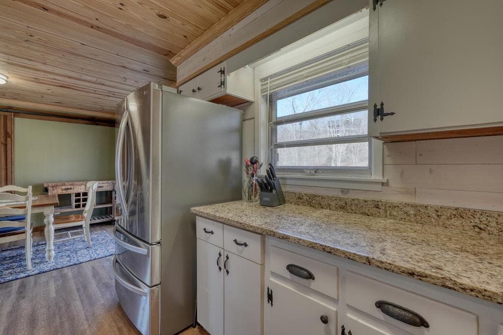85 Chatuge Shores Circle, Hayesville NC 28904 - Photo