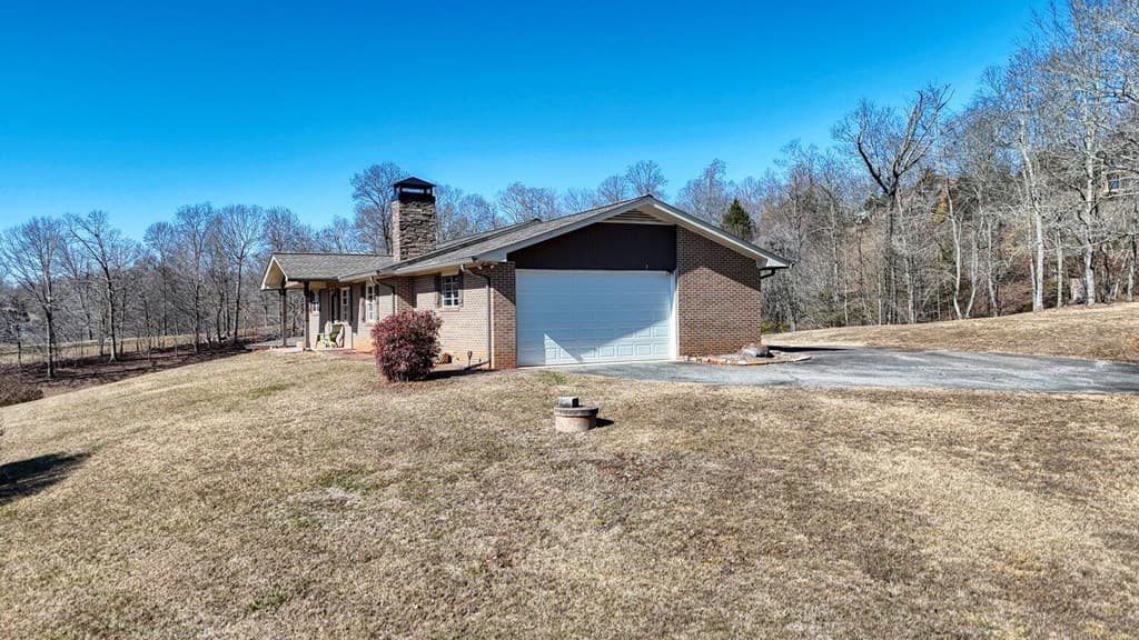 85 Chatuge Shores Circle, Hayesville NC 28904 - Photo