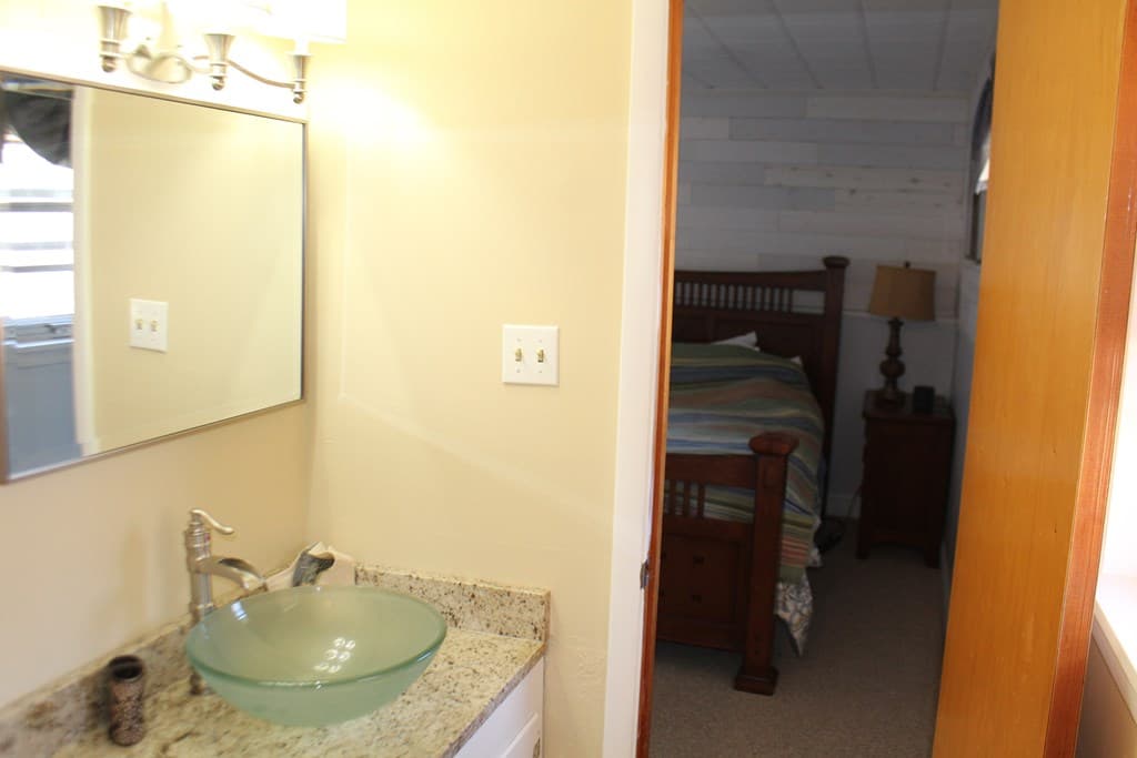 85 Chatuge Shores Circle, Hayesville NC 28904 - Photo