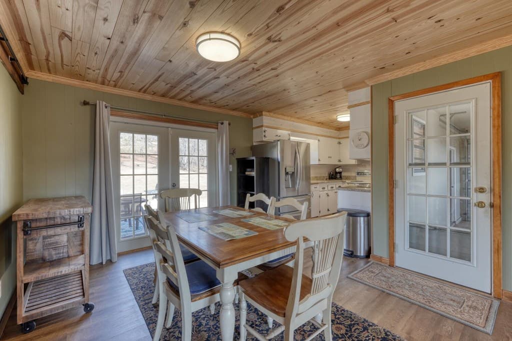 85 Chatuge Shores Circle, Hayesville NC 28904 - Photo