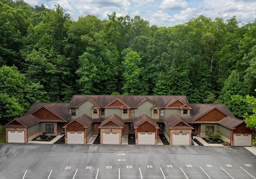 130 Emory Circle #6, Blairsville GA 30512 - Photo
