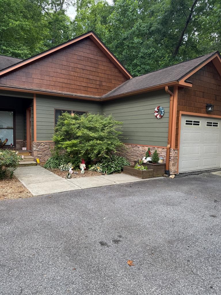 130 Emory Circle #6, Blairsville GA 30512 - Primary photo