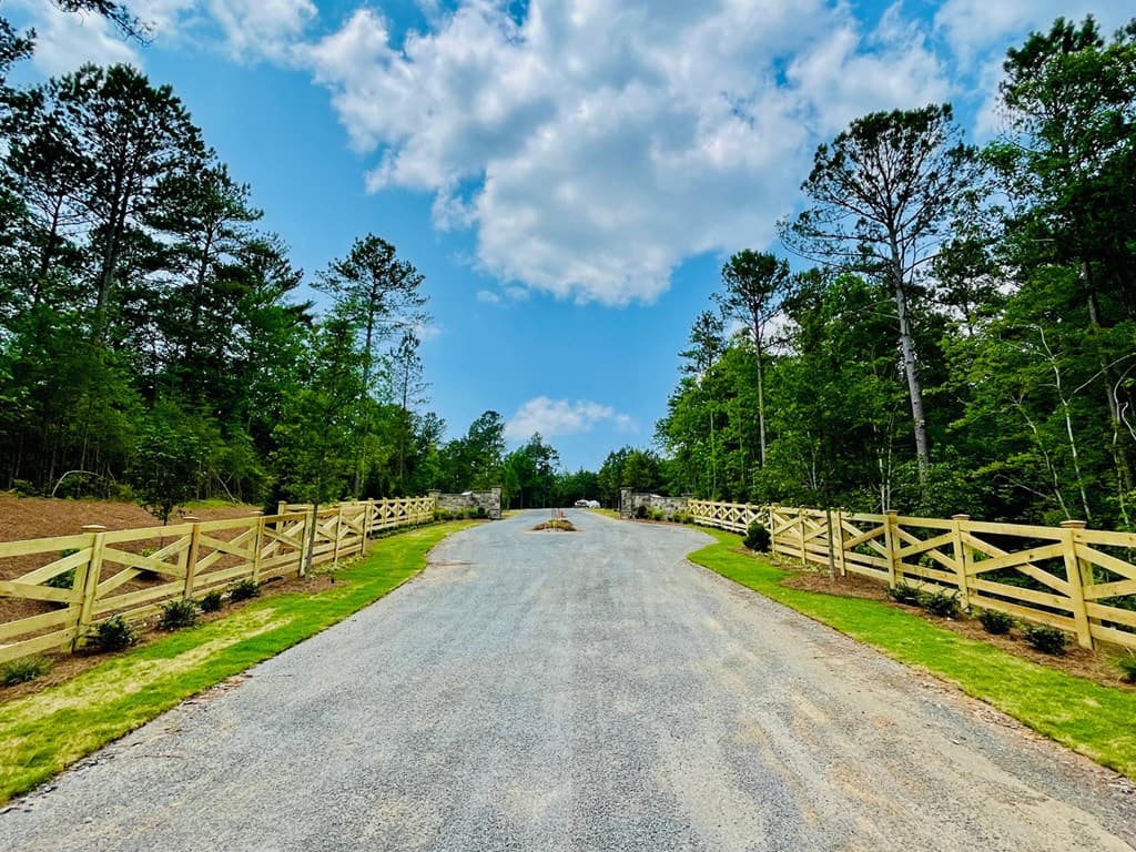 656 Lookout Valley Trail, Talking Rock GA 30175 - Photo