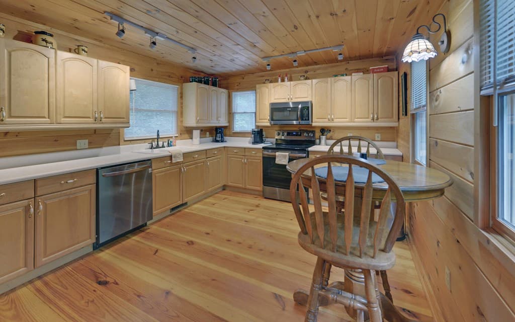 1055 Wolfpen Trail, Ellijay GA 30536 - Photo
