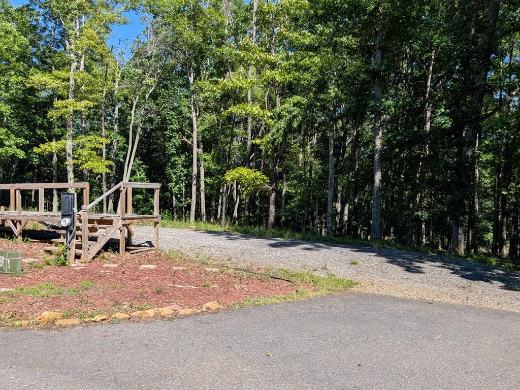 12 Daisy Drive, Brasstown NC 28902 - Photo