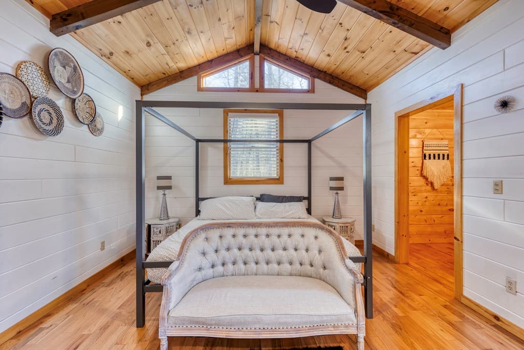 586 Newport Road, Blue Ridge GA 30513 - Photo