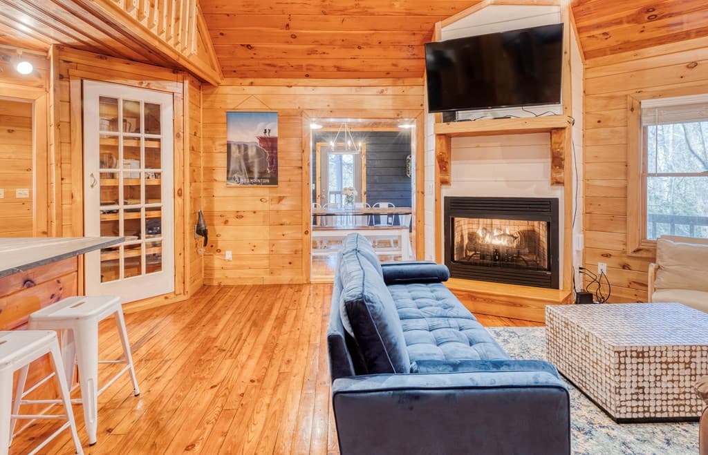 586 Newport Road, Blue Ridge GA 30513 - Photo
