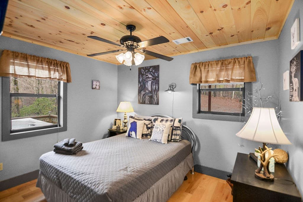 34 Garrett Drive, Ellijay GA 30540 - Photo