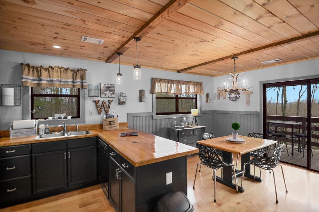 34 Garrett Drive, Ellijay GA 30540 - Photo