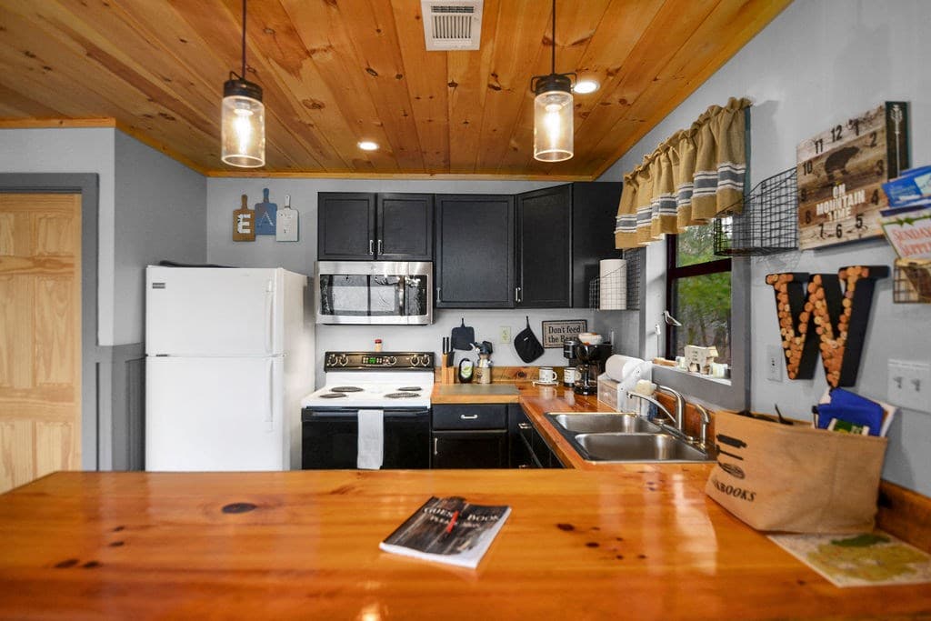 34 Garrett Drive, Ellijay GA 30540 - Photo
