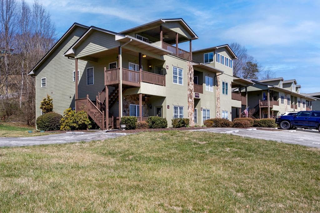 1725 Watercrest Way D, Young Harris GA 30582 - Primary photo