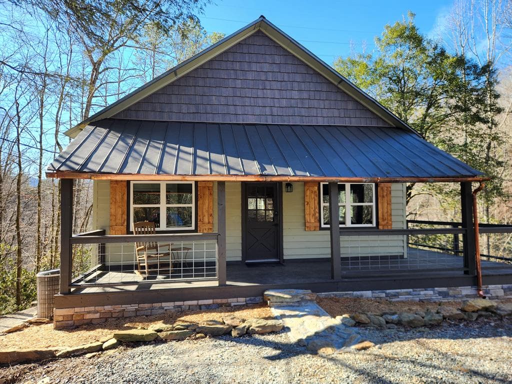 820 Beaver Creek, Andrews NC 28901 - Primary photo