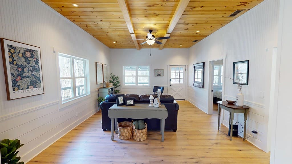 820 Beaver Creek, Andrews NC 28901 - Photo